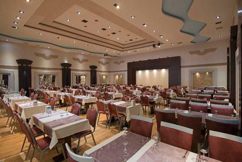 מרמריס Cle Resort Hotel מראה חיצוני תמונה